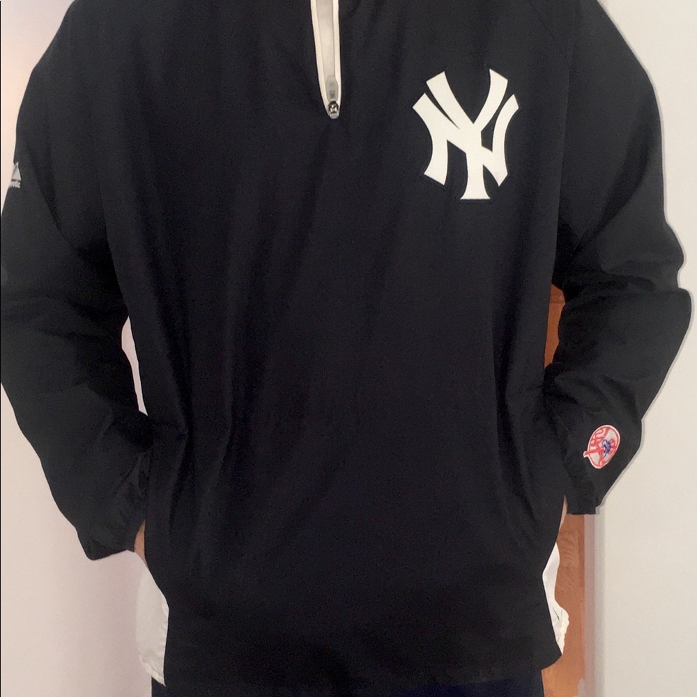 Men’s Yankees Windbreaker by Majestic CoolBase